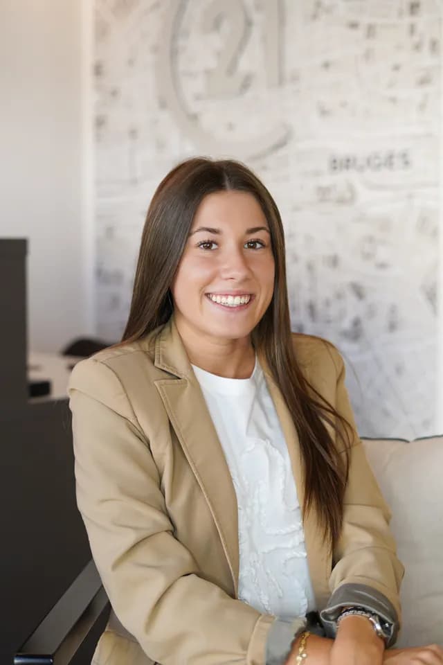 Carla Santin, Assistante de gestion locative CENTURY 21 Hesteda