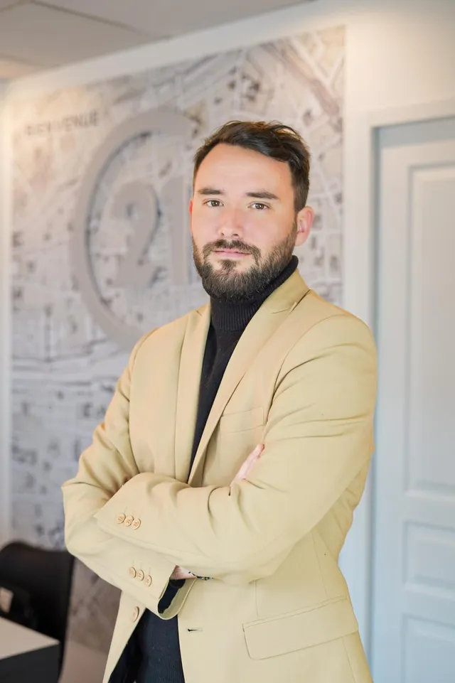 Alexandre, Conseiller en immobilier — agence de Le Bouscat